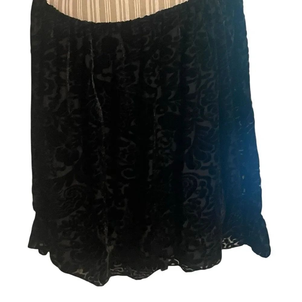 Vince Camuto Black Patterned Mini Skirt